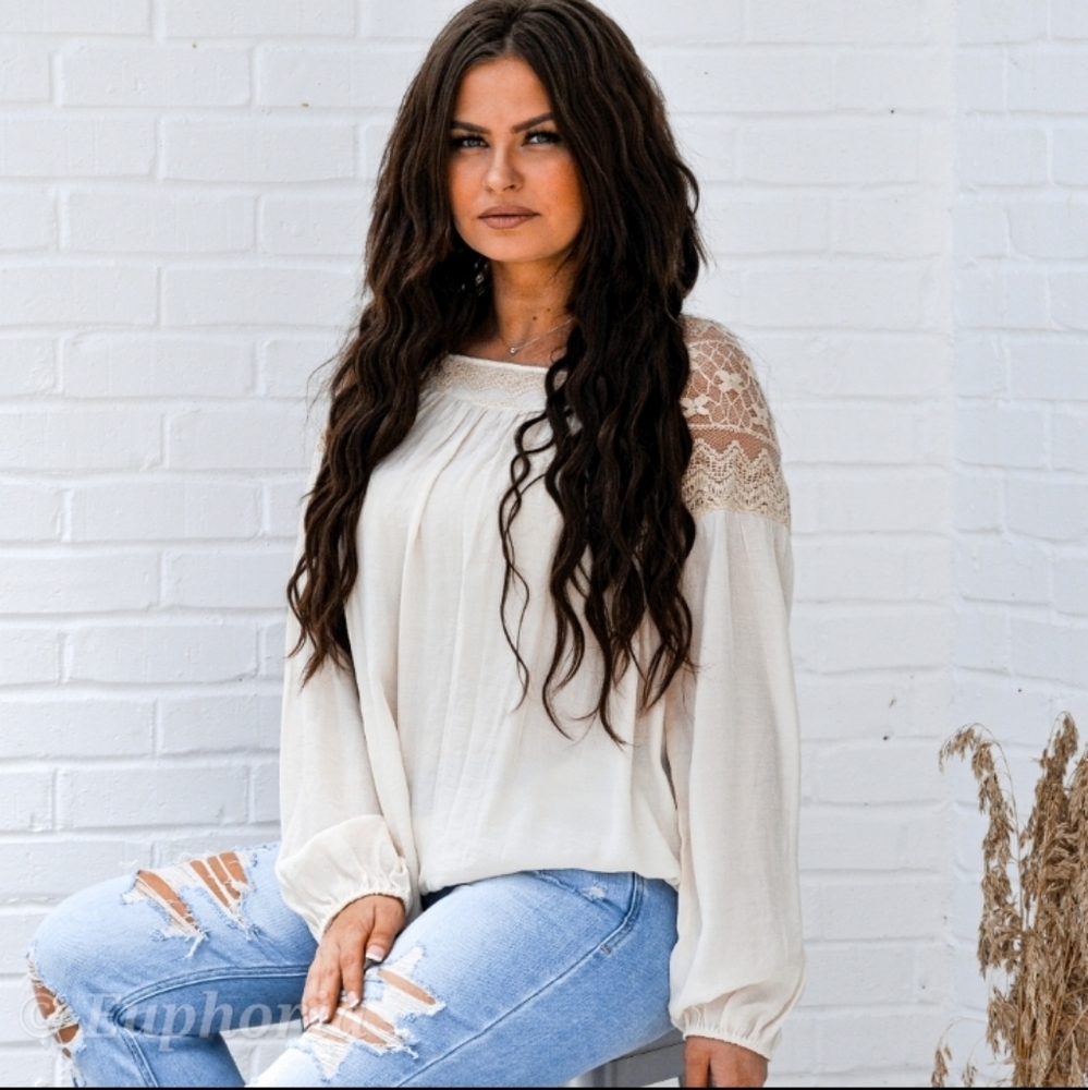Lace Detailed Top